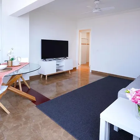 Yeyos * Лас-Пальмас-де-Гран-Канарія